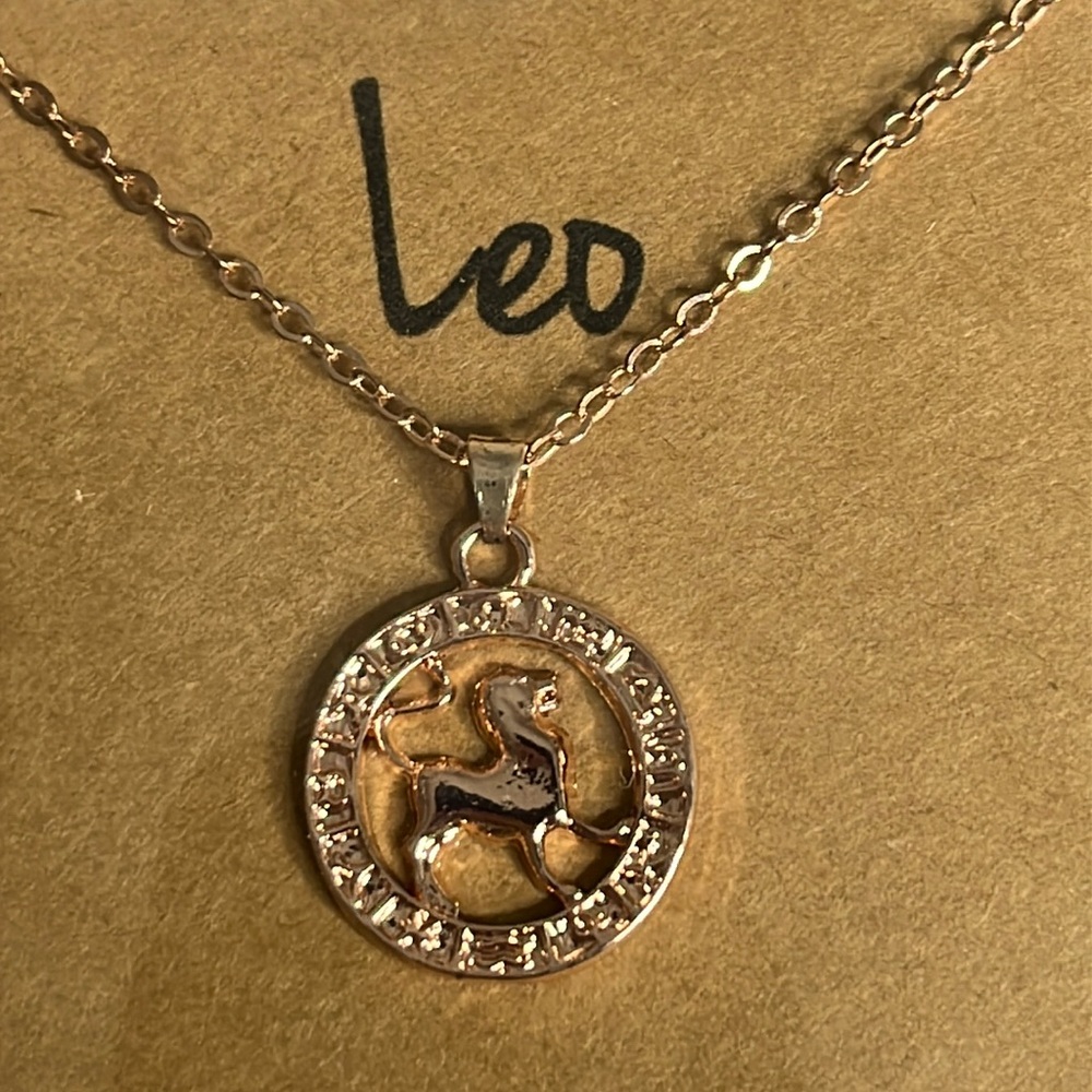 Leo Zodiac zinc alloy Gold Pendant Necklace